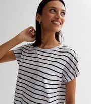 New Look White Stripe Jersey Single Pocket Front Long T-Shirt